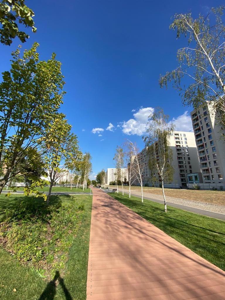 Cozy Apartment 130E By Plaza Bucharest Exterior photo